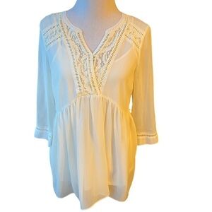 Motherhood Maternity Cream Lace V Neck 3/4 Sleeves w/attached Tank Top Size M